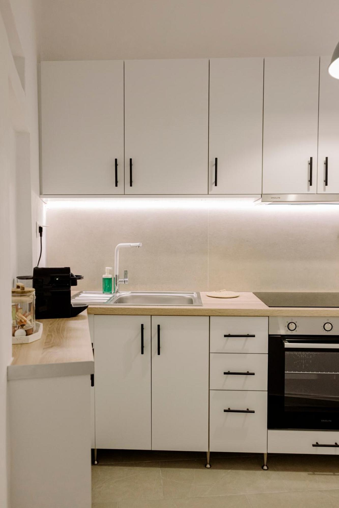 Rikas City Apartment 이라클리온 외부 사진